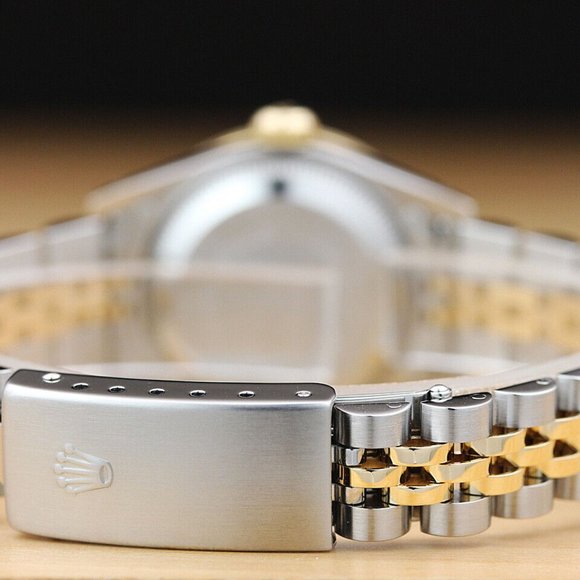 Rolex 18k Ladies Gold Watch! Mint! main image 6